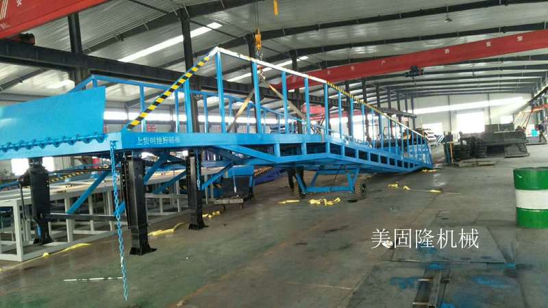 定安移动式登车桥厂家