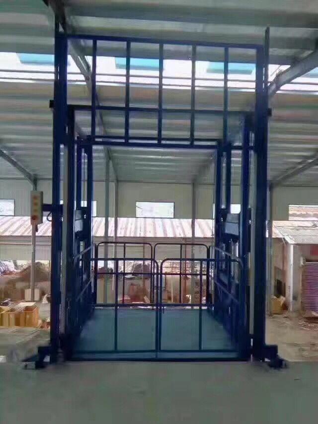 定安简易货梯